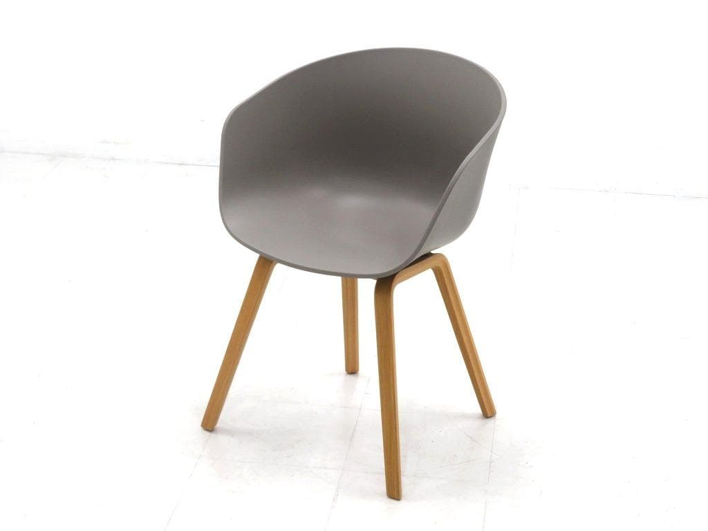 展示品　HAY ヘイ　AAC222　オーク材　ダイニングチェア　カフェ　イス