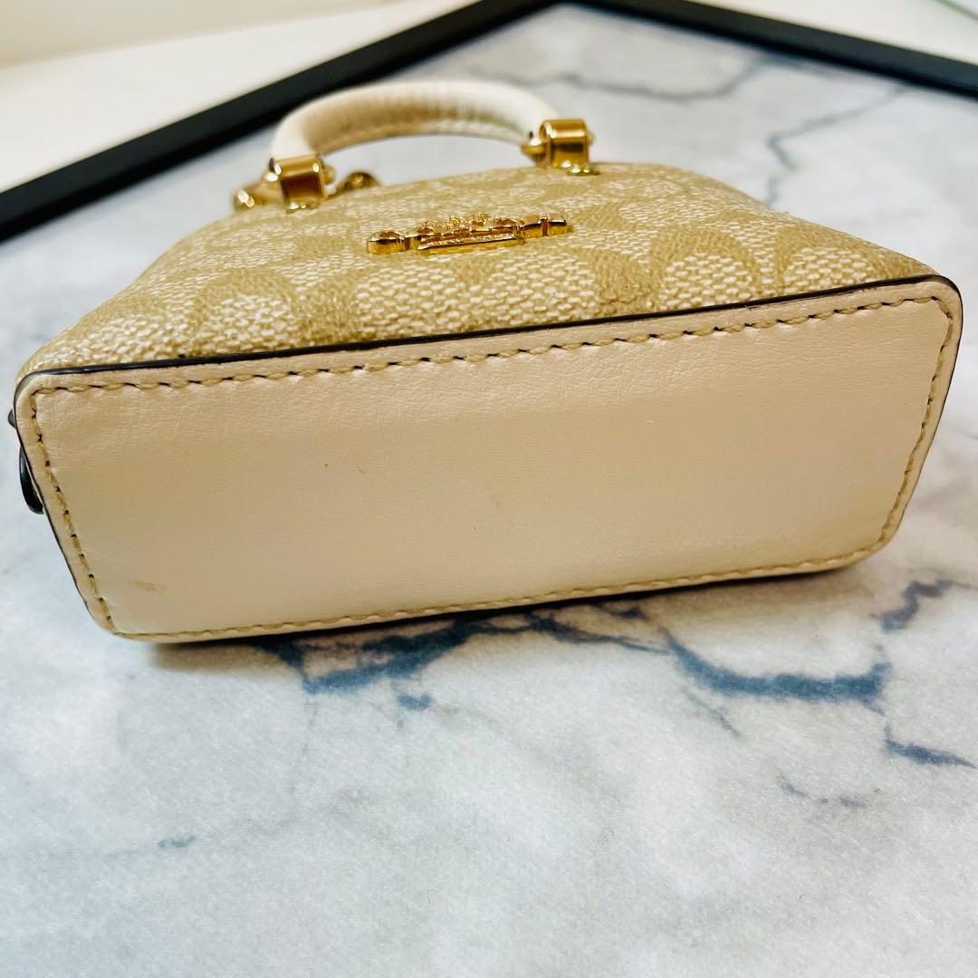 coach コーチ　バッグチャーム　シグネチャーキャンバス　ミニバッグ　小物入れ