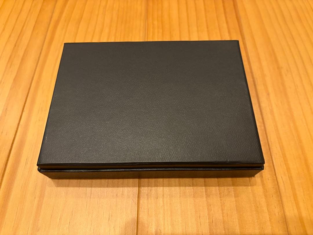 CTHY　LUXURY MATERIAL WALLET Annonay