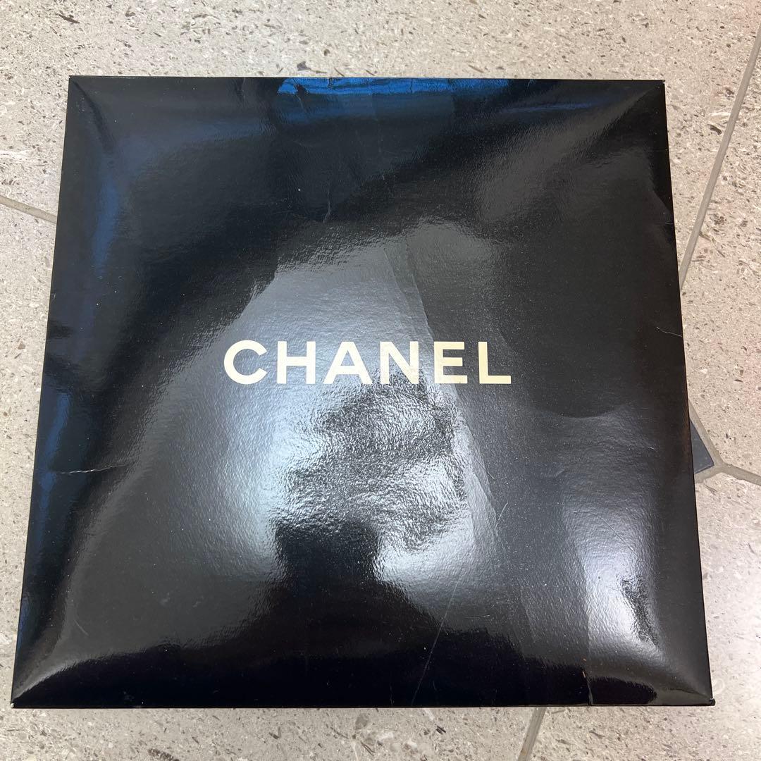 未使用　CHANEL シャネル　ネイビー シルクスカーフ