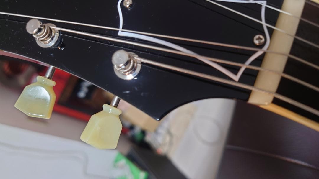 SEVENTYSEVEN　GUITARS EXRUBATO-STD Ⅱ　　日本製