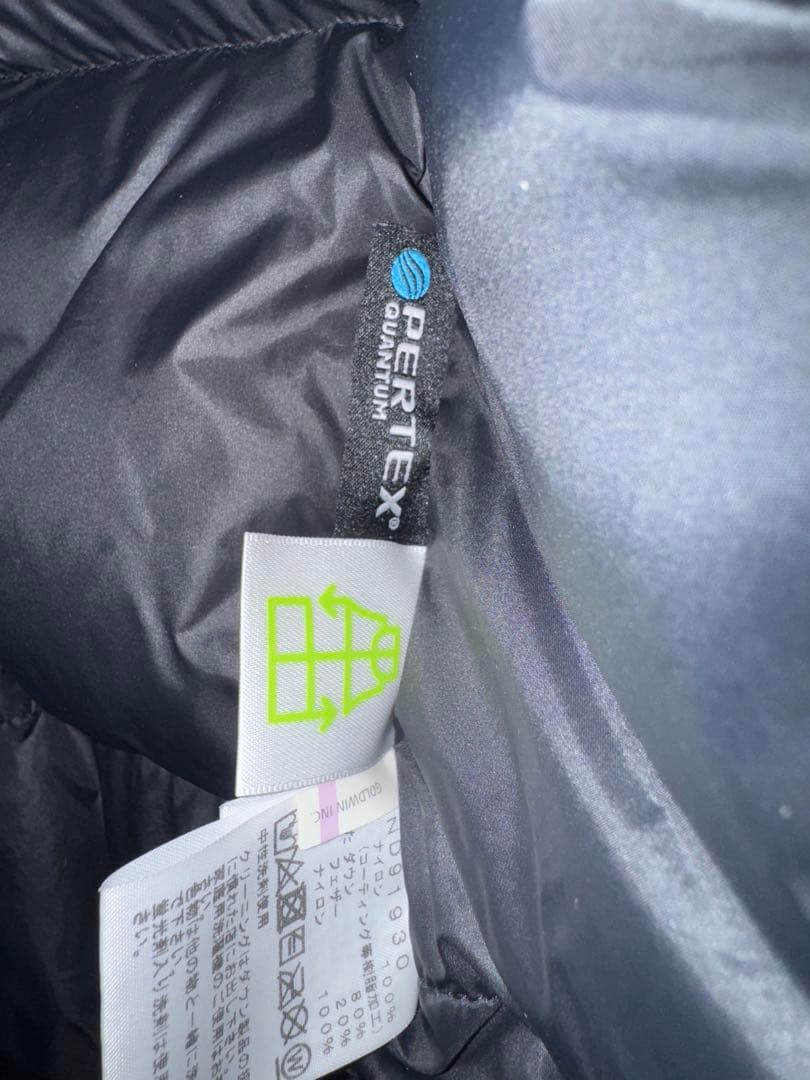 Mサイズ THE NORTH FACE MOUNTAIN DOWN JACKET