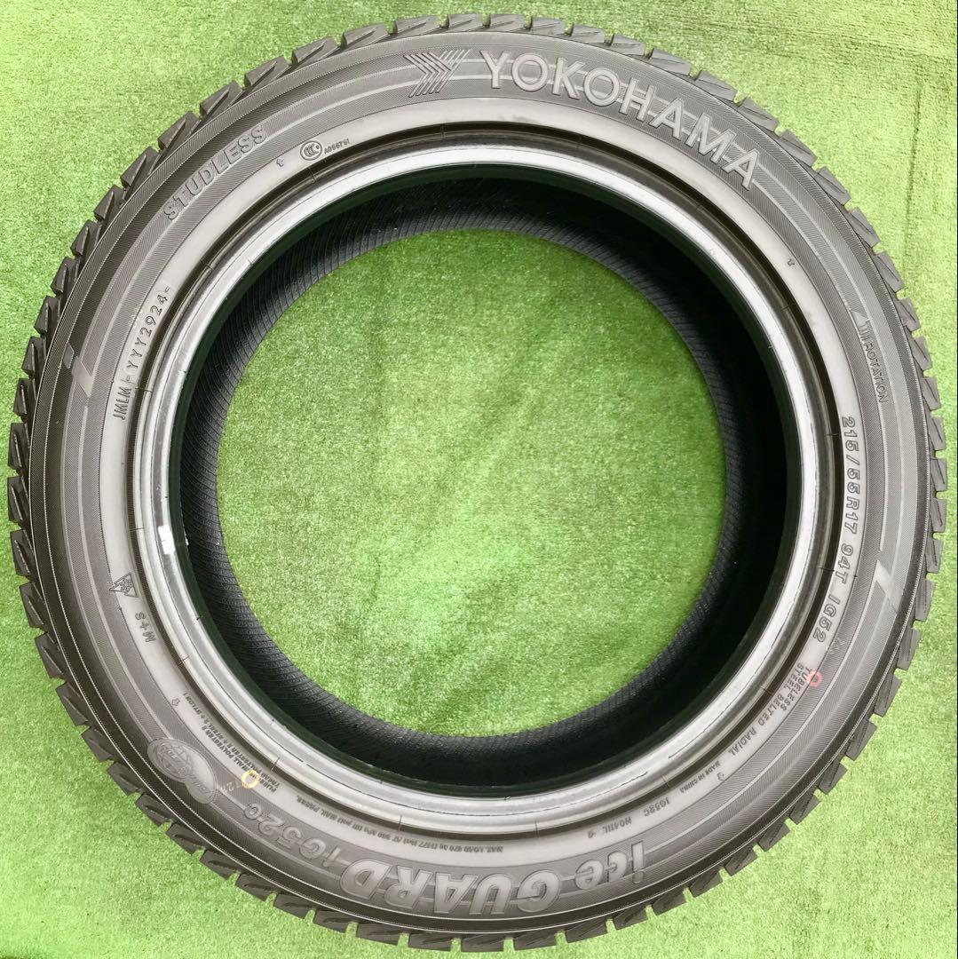 215/55 R17 94T YOKOHAMAスタッドレスタイヤ2024年