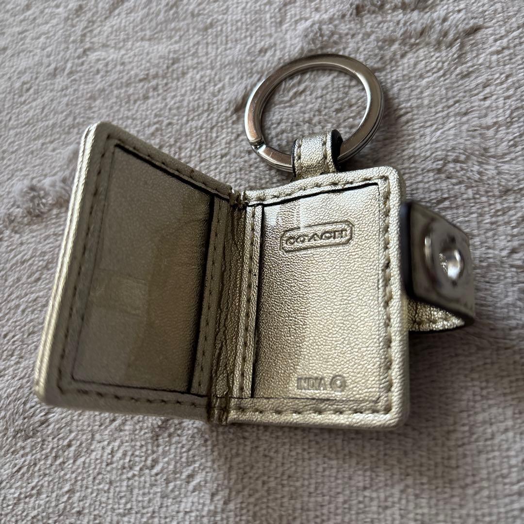 COACH レザーキーホルダー 写真入れ　手帳型