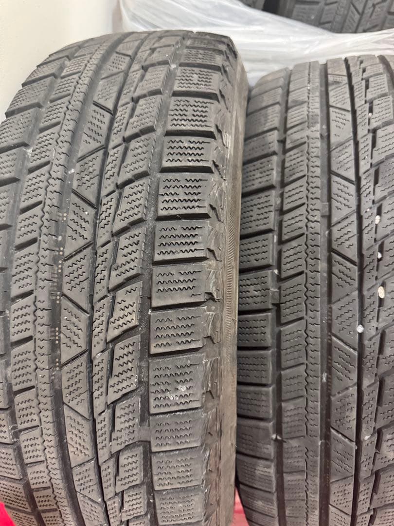 195/65R15 スタッドレスタイヤ 4本セット（りっくん専用）