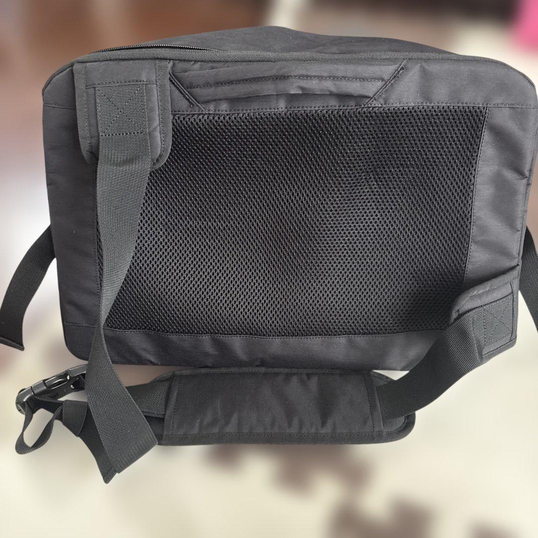 Jack Wolfskin トラベルポーチ 黒 中型
