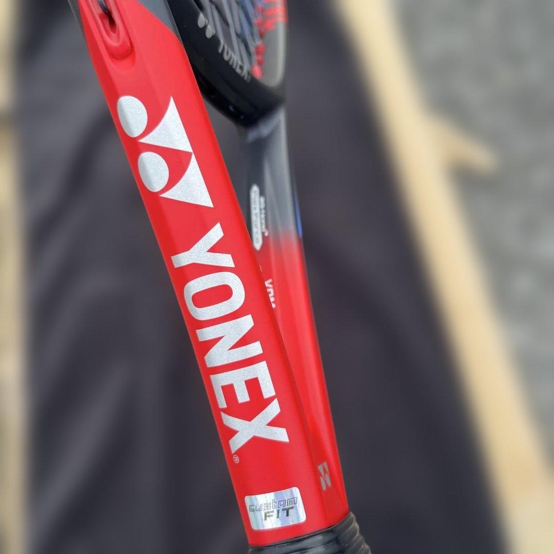 YONEX VCORE 100 カスタムフィト