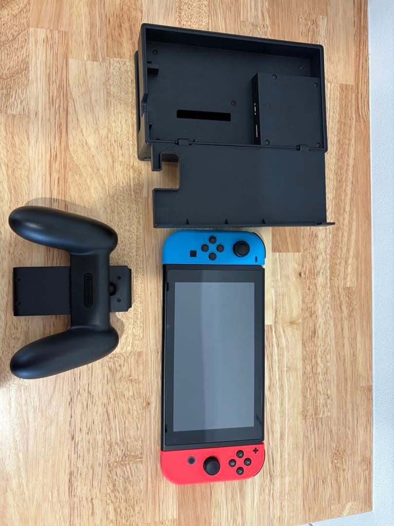 Nintendo Switch本体　 ケース プロコン SDカード128G付き