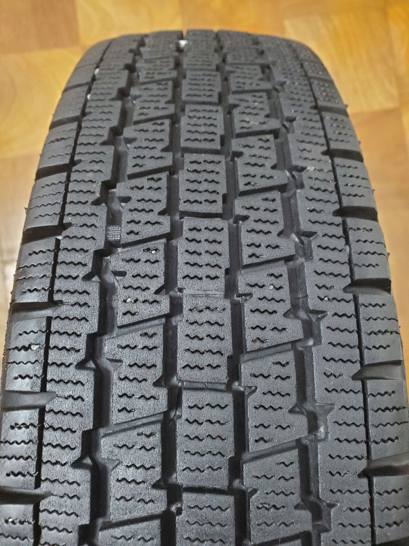 145/80R12 80/78N LT ブリヂストン W300