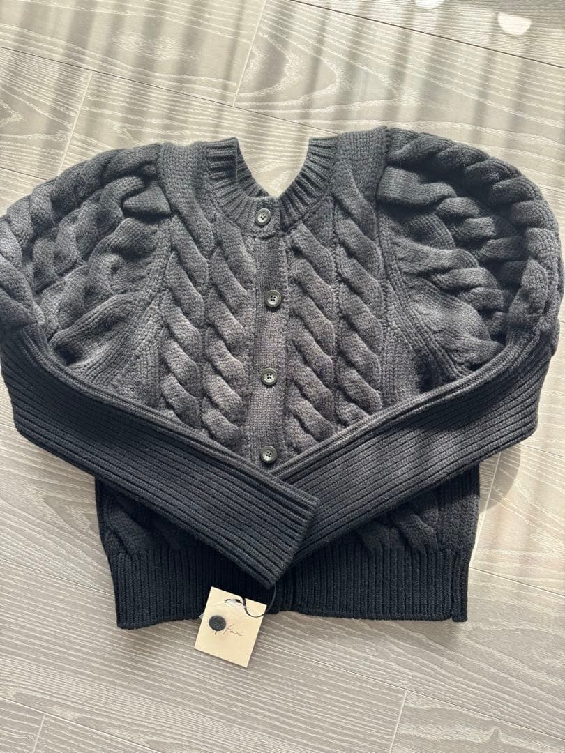 新品完売 Heve Bubbly 2way Cable Cardigan 黒