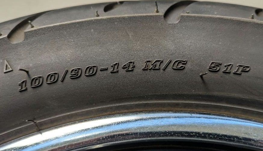 リトルカブAA01 純正リアホイール タイヤ、ホイールカバー付き！