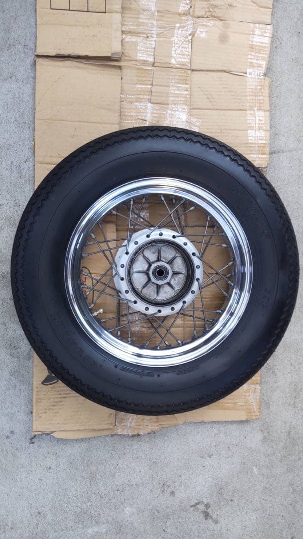 ユナリビンテージタイヤリア15インチ 　ドラッグスター250 ビラーゴ250
