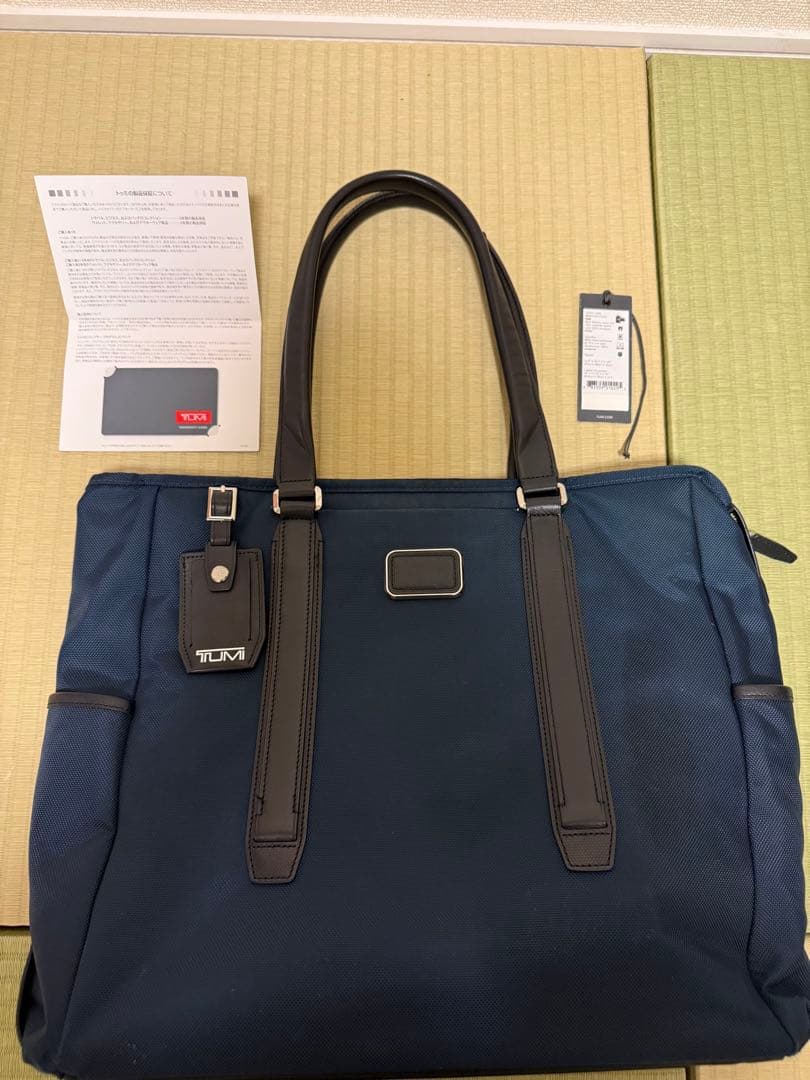 トゥミ　トートバック