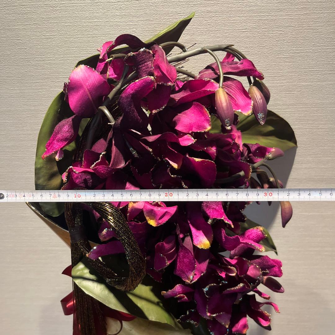 造花（高さ約115㎝幅約40㎝）