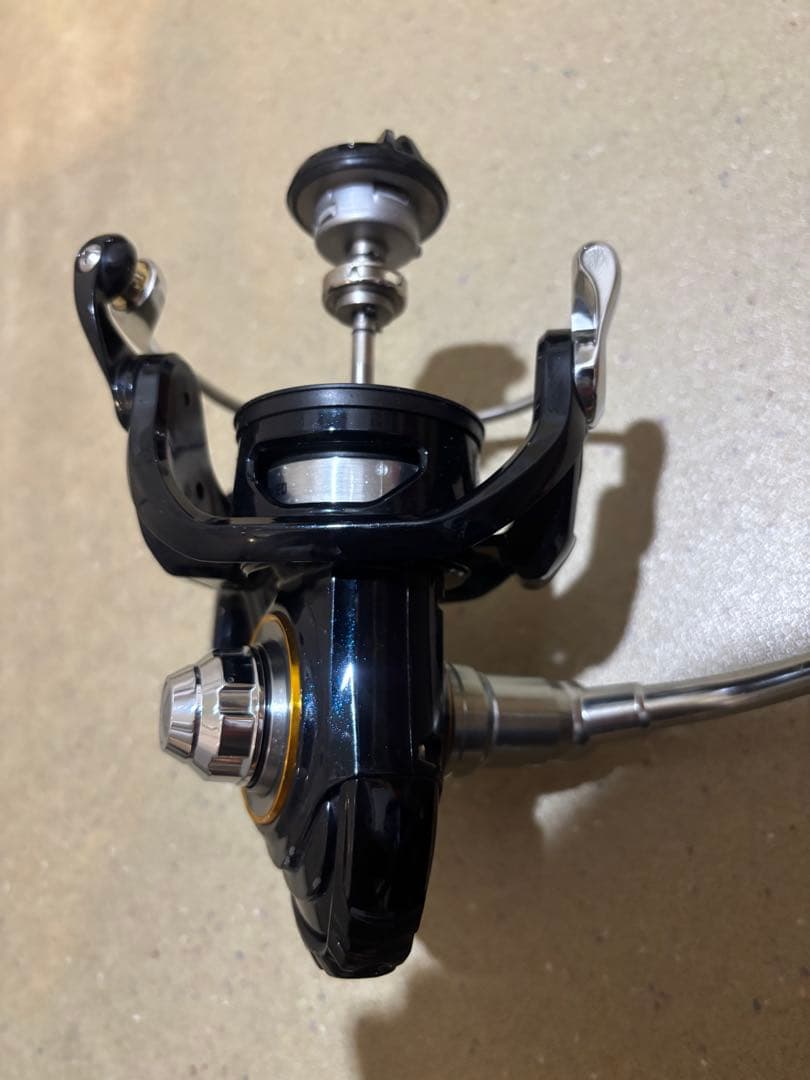 美品　格安　ダイワ DAIWA 16ブラスト 4500H