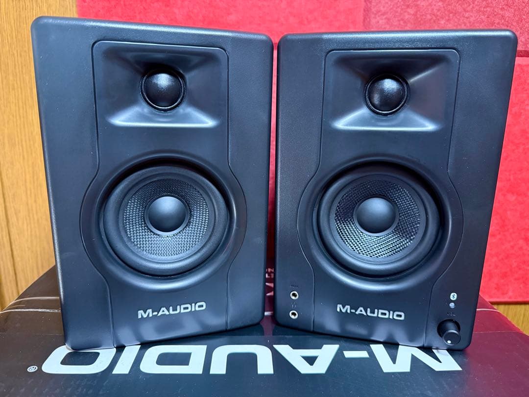 M-AUDIO BX3BT モニタースピーカー　Bluetooth対応120W