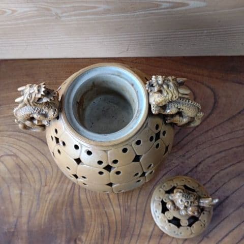 竜の香炉