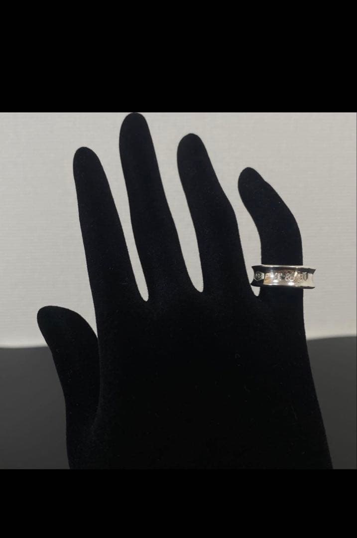 【美品✨】TIFFNY&Co.／ティファニー　ナローリング　シルバーリング　８号