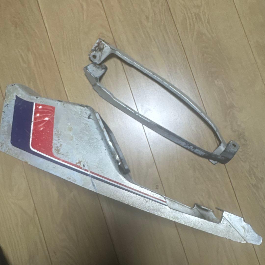 カワサキ Z250FT テールカウル シートカウル SET 塗装ベース