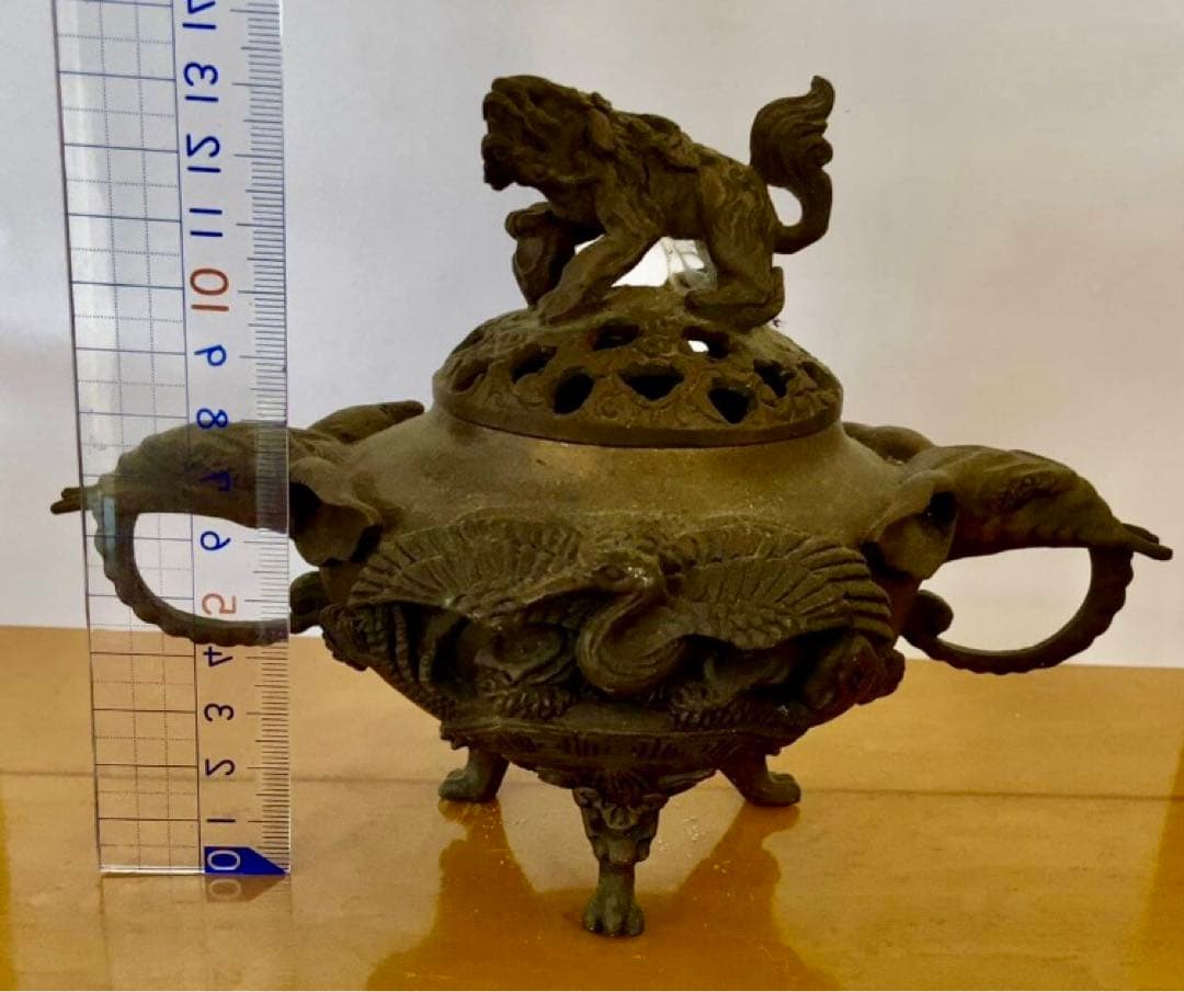 中華街名家　香炉唐金中国 乾隆年製1740年頃　象鼻耳獅子摘蓋透彫蓋獅子三足