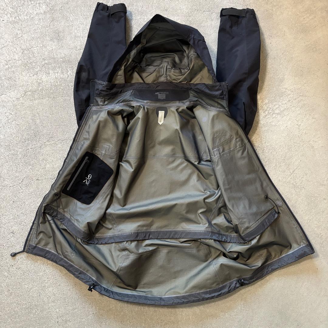 d*3様 ⭐︎レア⭐︎ arc'teryx Theta AR アークテリクス 3