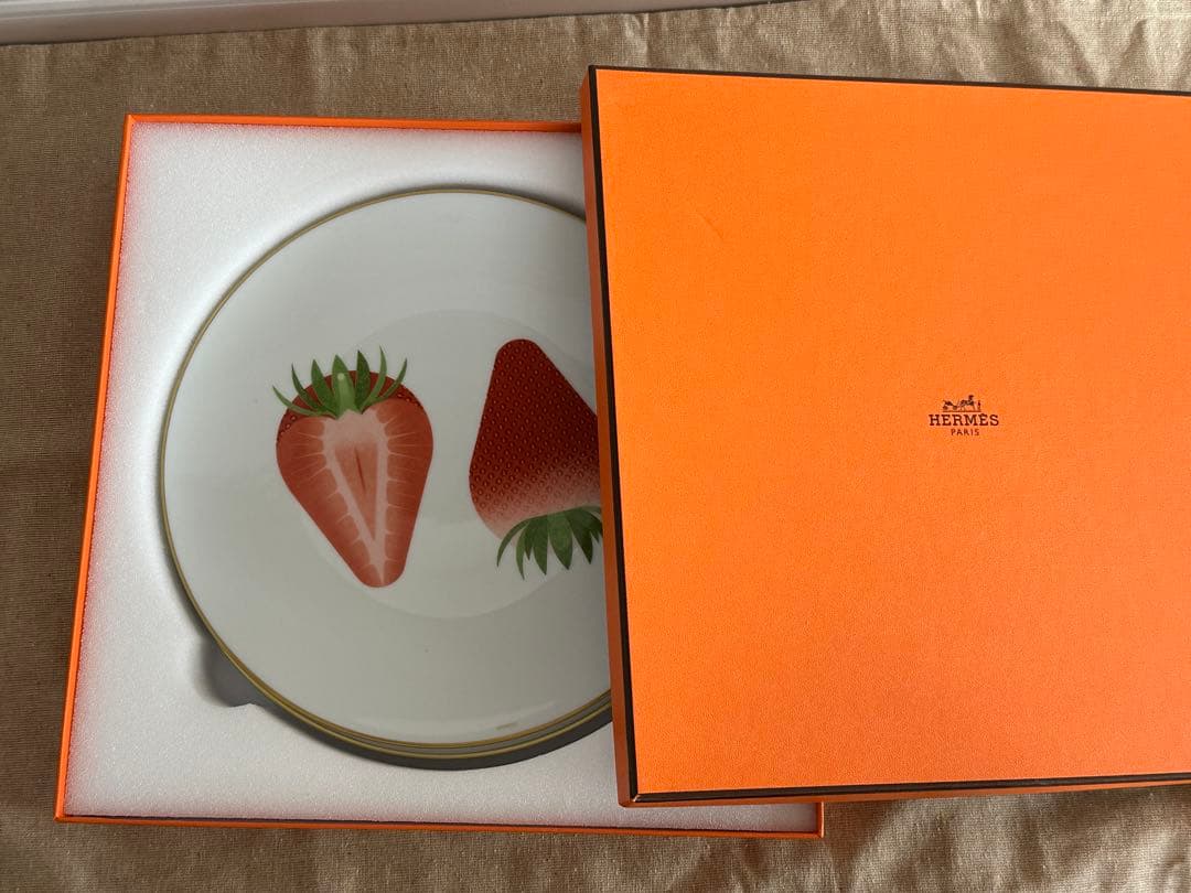 新品HERMES フルーツデザイン皿 2枚セット
