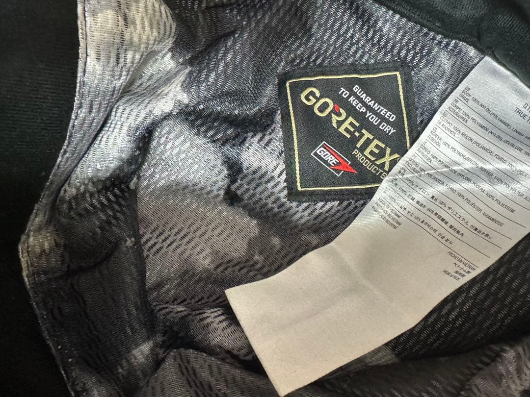 Volcom GORE-TEX スノーボードパンツ ブラック US/M