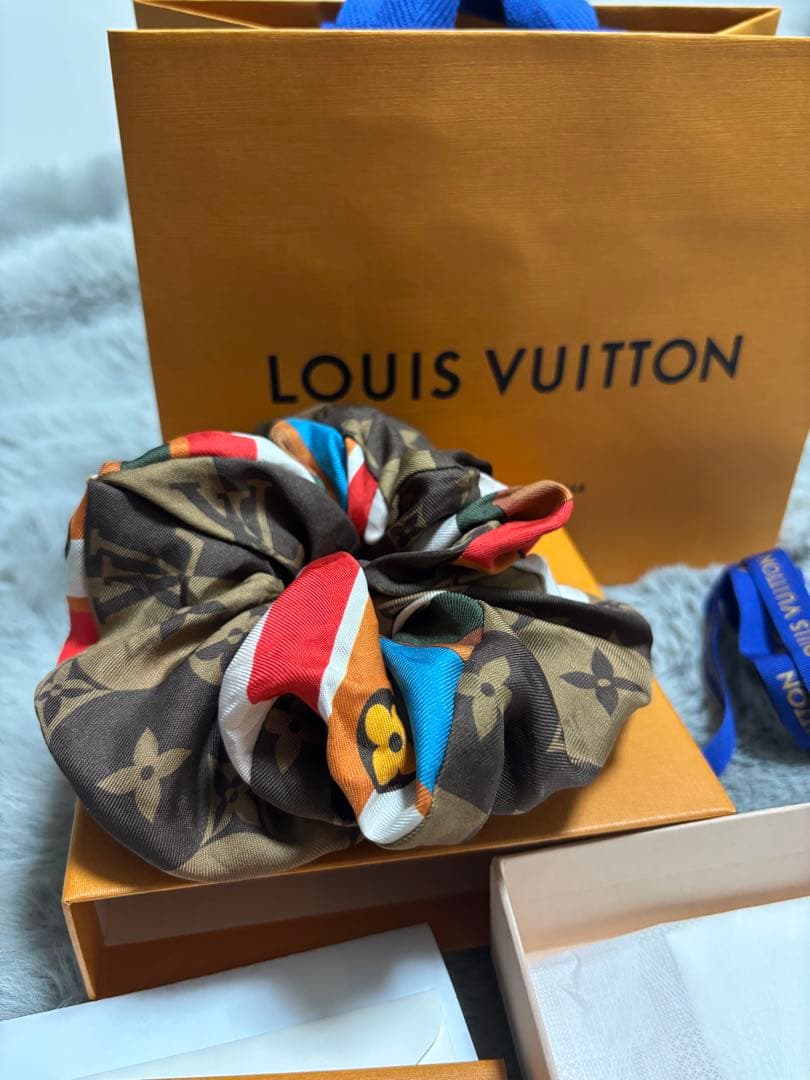 LOUIS VUITTON シュシュ ❤︎新品未使用❤︎プレゼントに♡