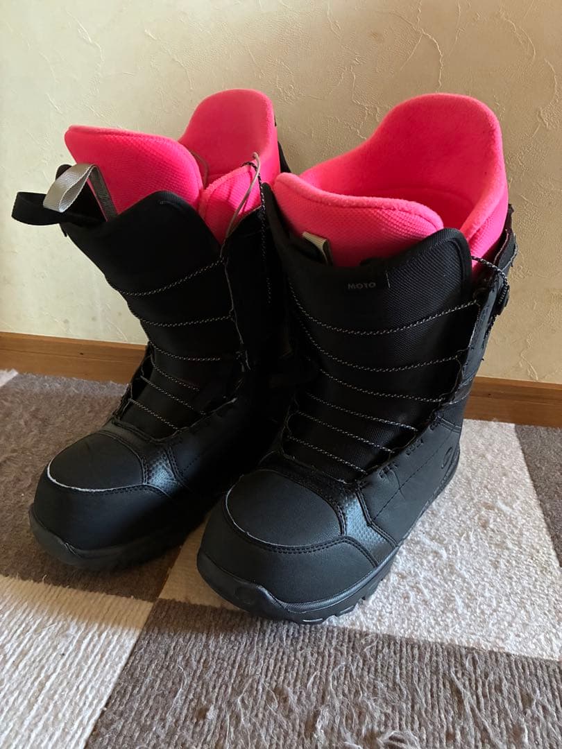 BURTON MOTO アジアンフィット