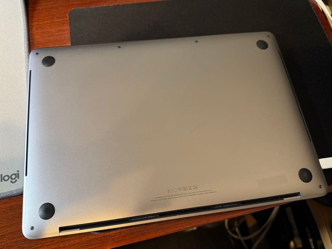 MacBook本体 MacBook Pro 13 (2017) Core i5/16GB/1TB