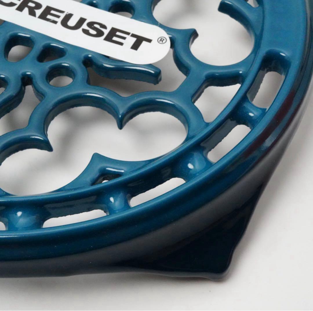 【新品】LE CREUSET　ラウンド トリベット ディープティール 鍋敷き