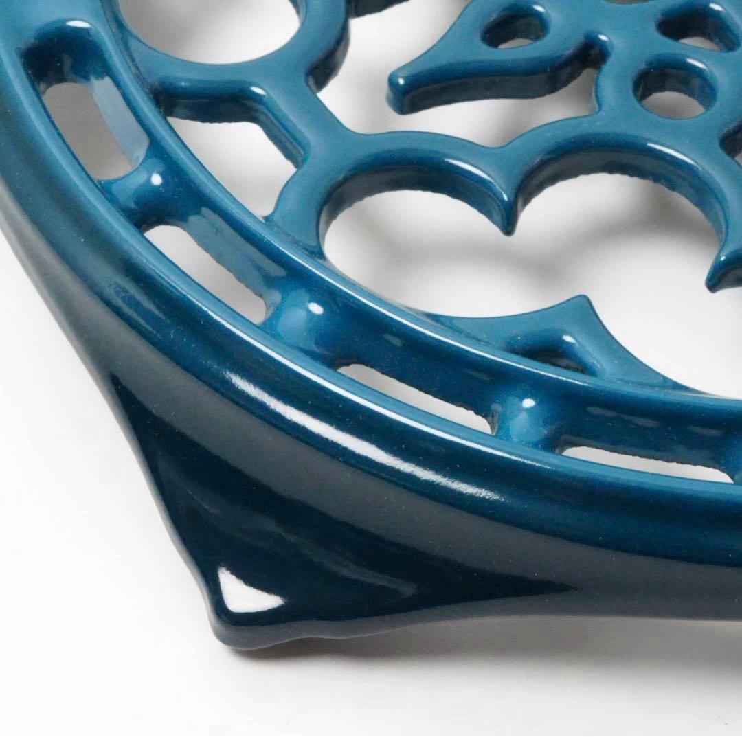 【新品】LE CREUSET　ラウンド トリベット ディープティール 鍋敷き