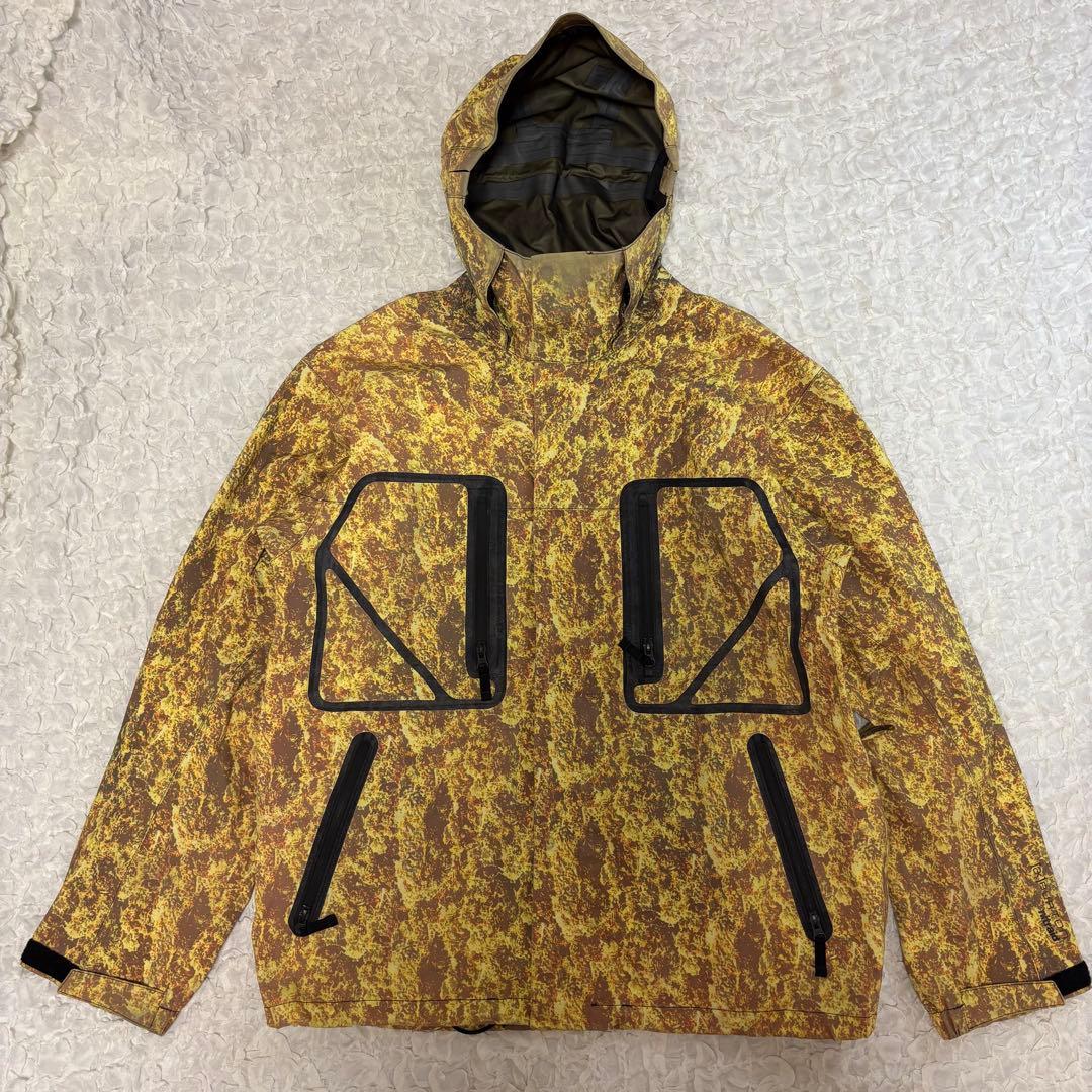 nitraid x burton akリアルウィードカモマウンテンパーカー