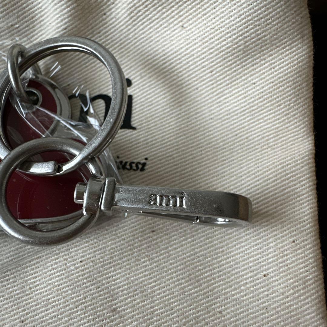 新品 AMI キーリング レッド