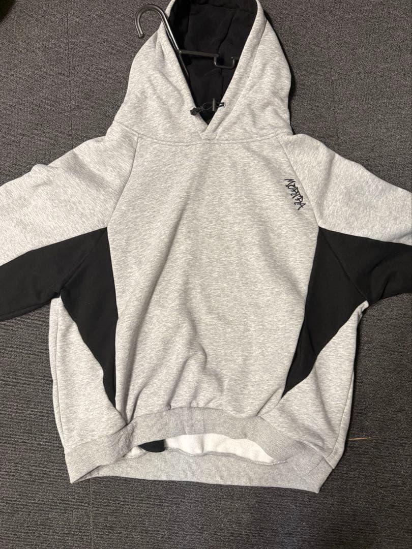Mertra Tracksuit – Black セットアップ　かつきくん着用