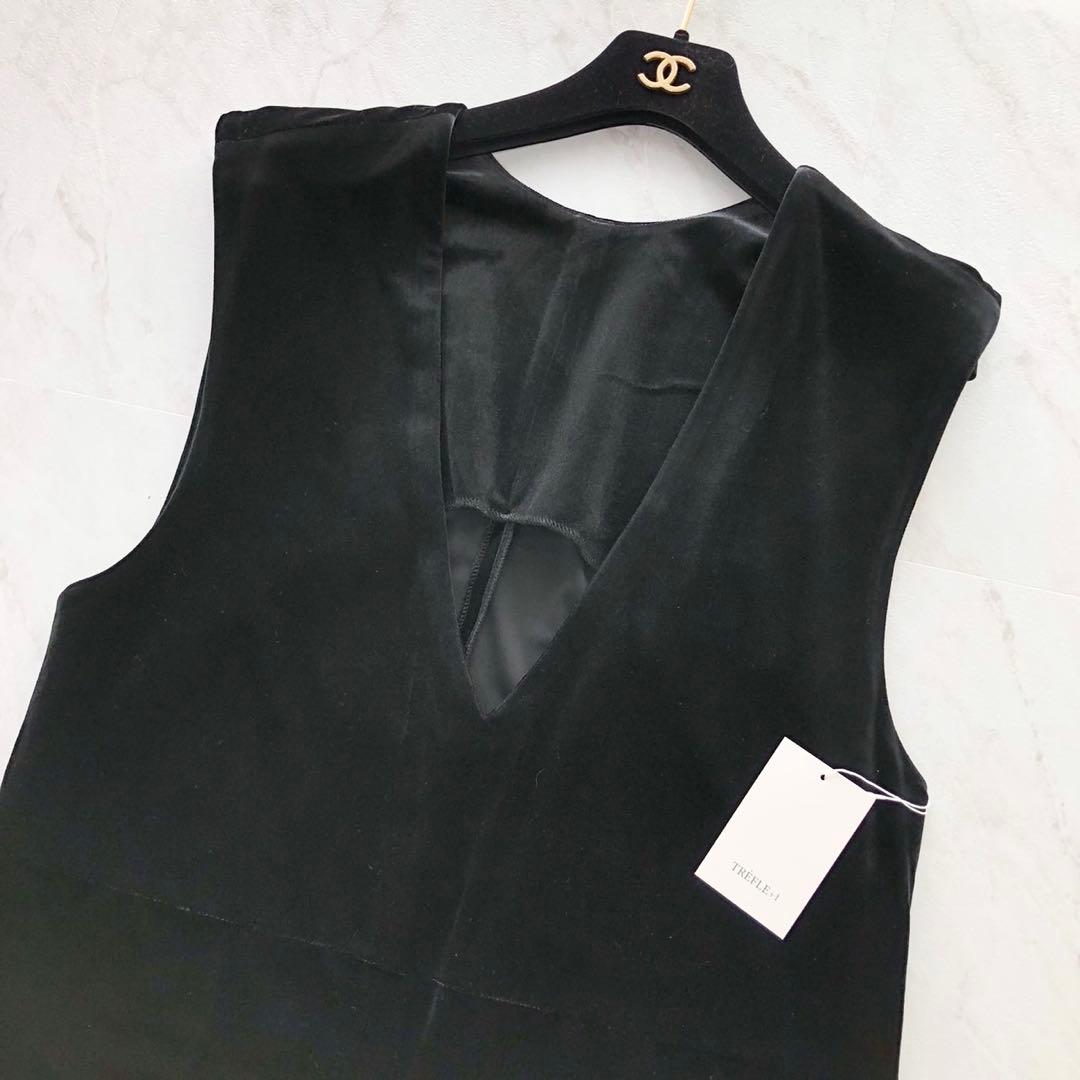 新品❤️完売サイズ　トレフルプラスワン　ベロアサロペット　オールインワン　黒