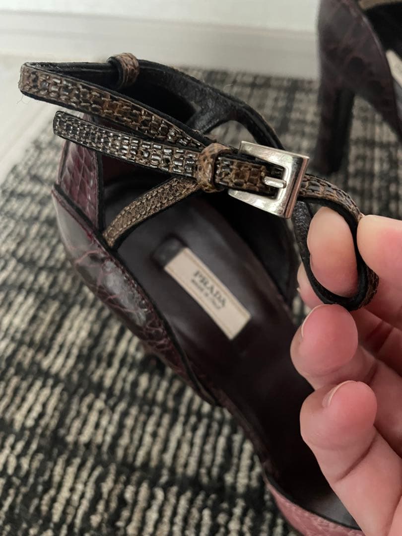 再値下★PRADA レザー ハイヒール アンクルストラップ