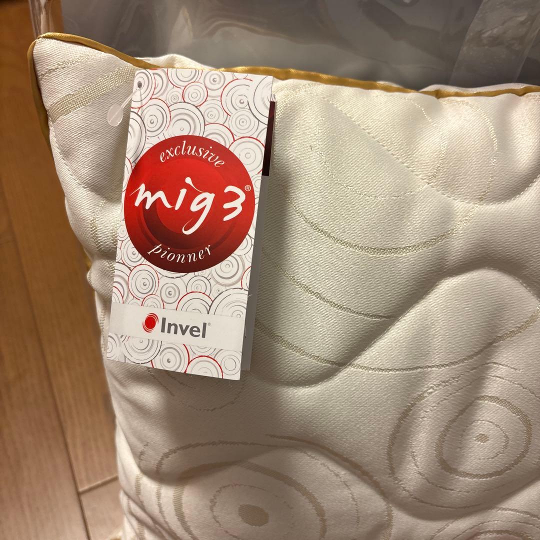 【新品・未使用】インヴェル Invel mig3 枕＋マルチベルト