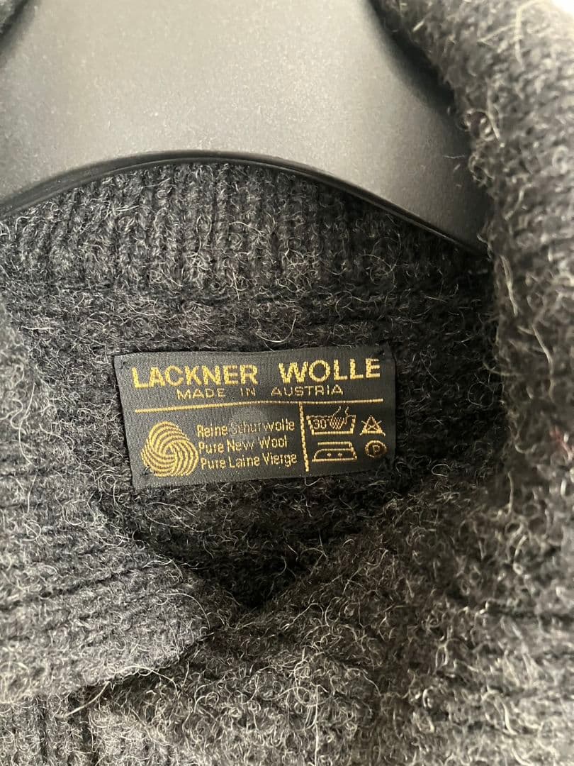 LACKNER WOLL ラックナーヴォーレ ボタンカーディガン サイズ:М