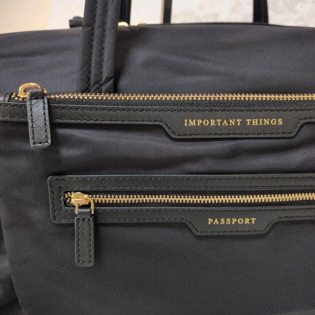 ANYA HINDMARCH アニヤ・ハインドマーチ インフライトバッグ
