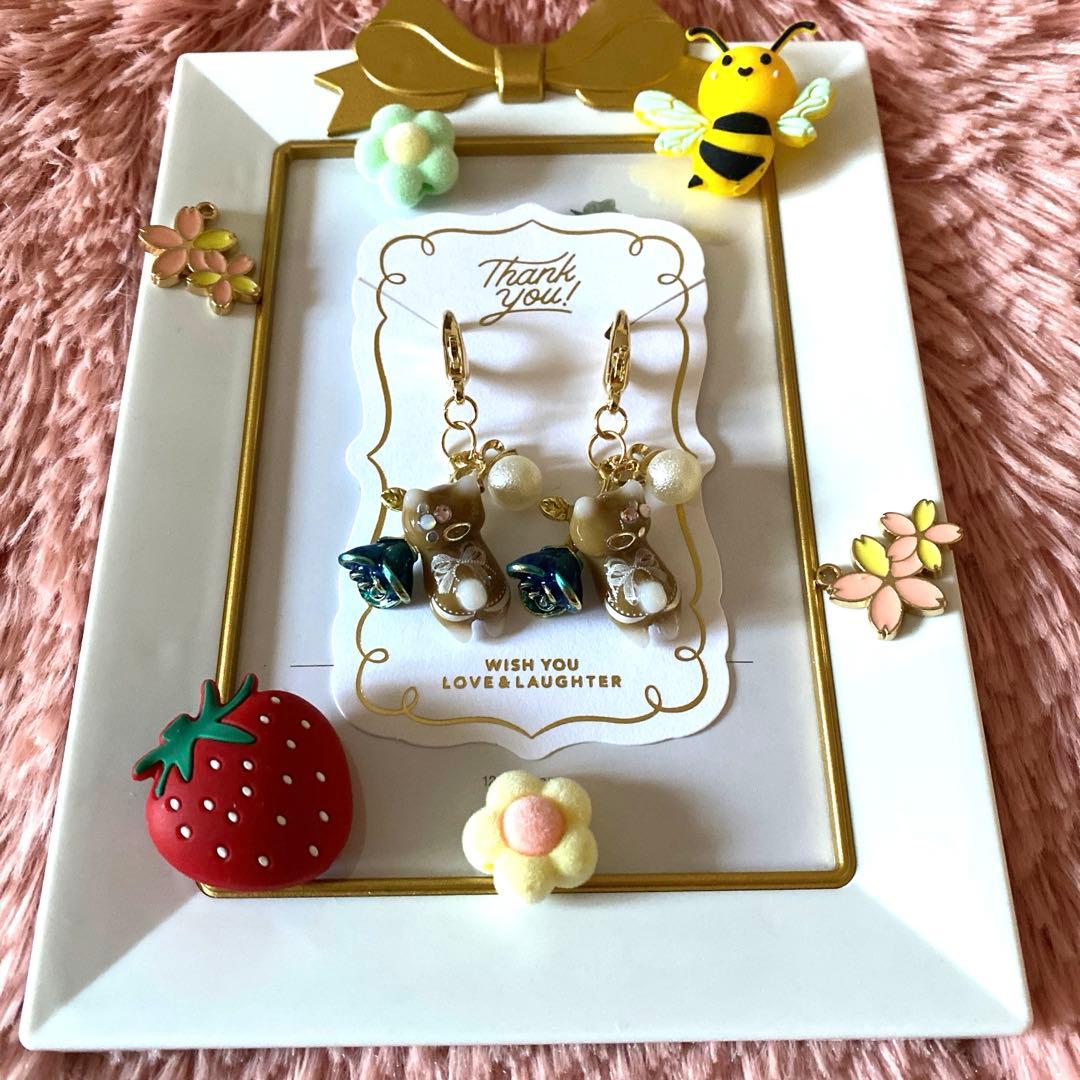 ☆薔薇が素敵なキュート猫ちゃんチャーム☆