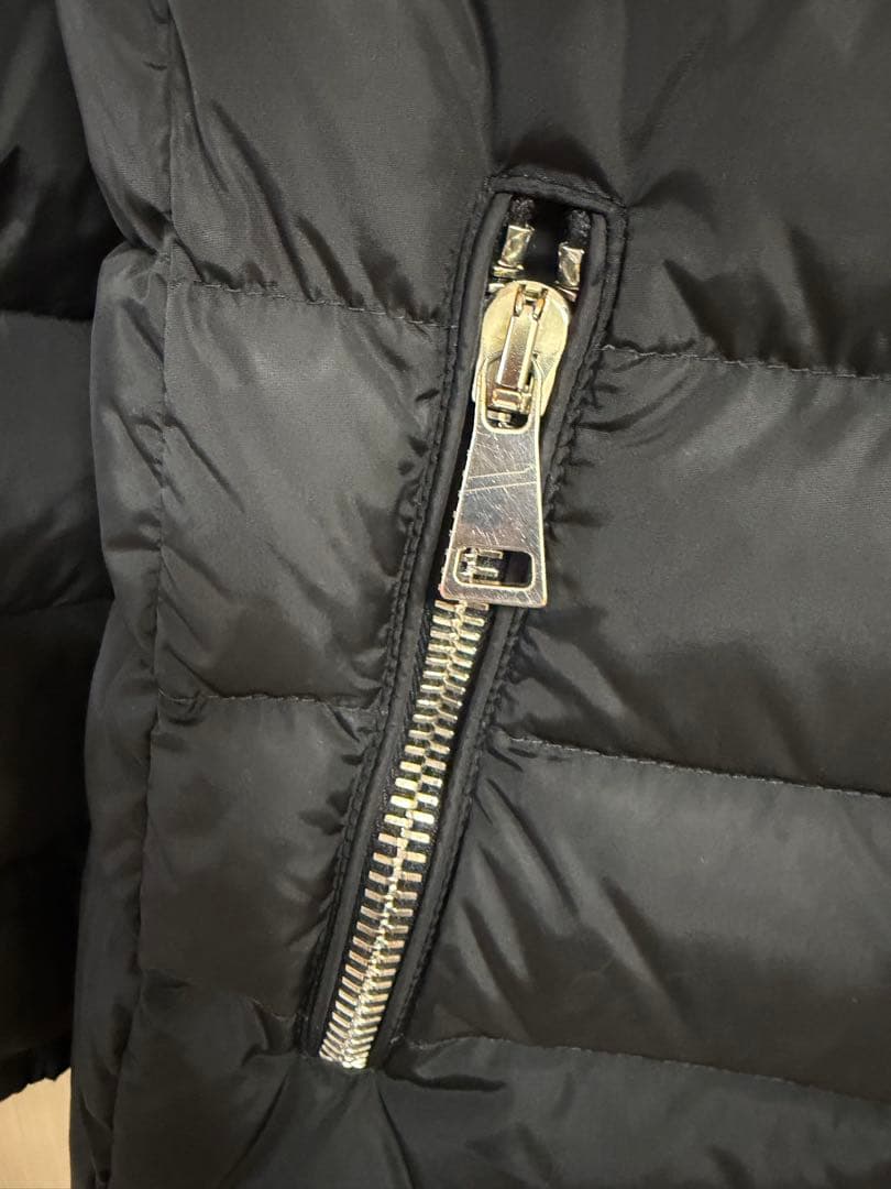 Moncler ブラックダウンジャケット　オロフィン