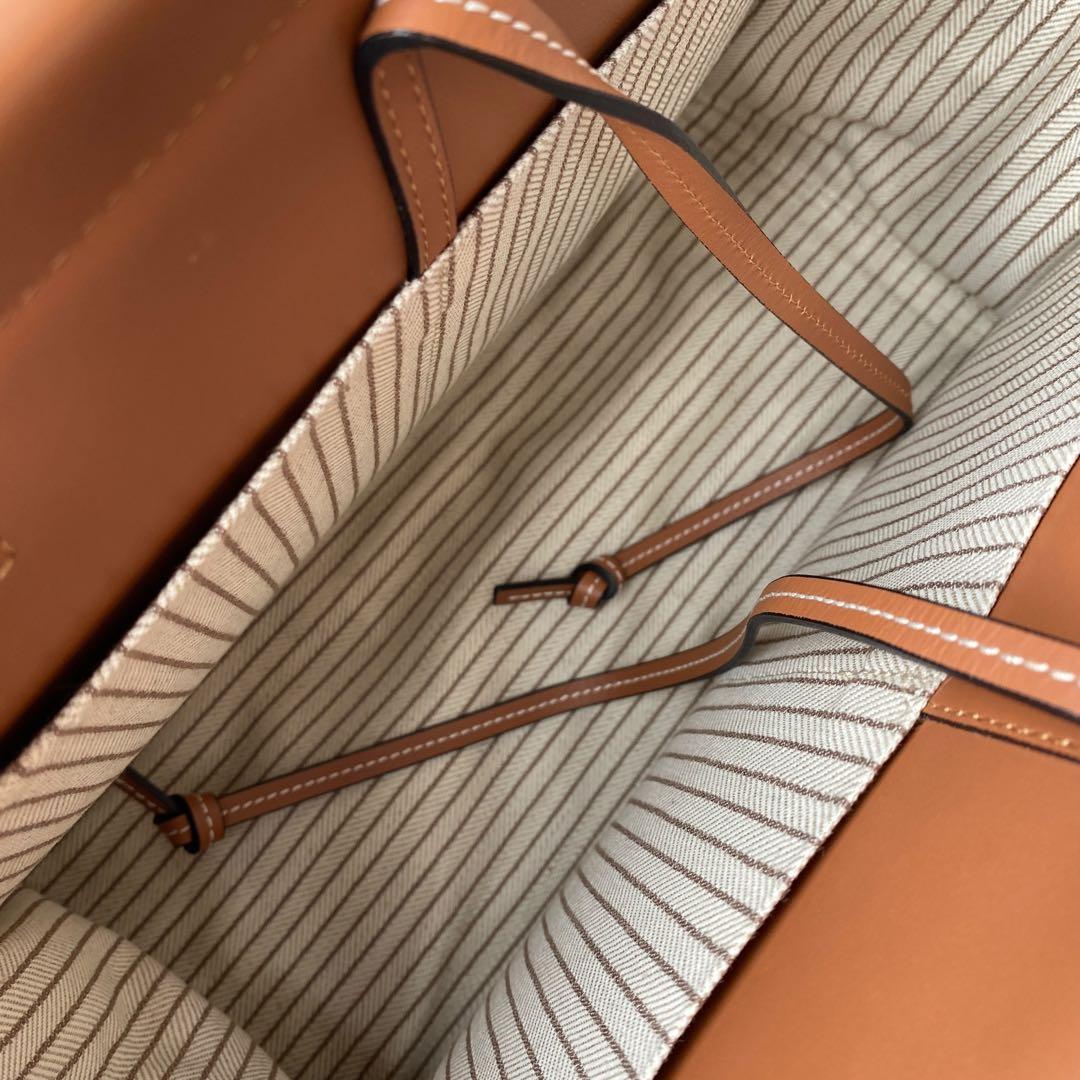 ロエベ LOEWE クッション トートバッグ キャンバス レザー