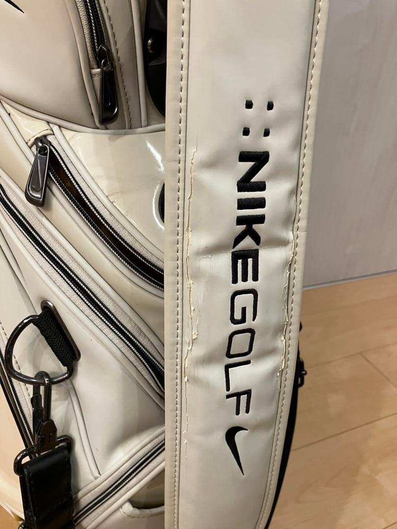 ナイキゴルフNike ツアーモデルキャディバッグ ホワイト中古