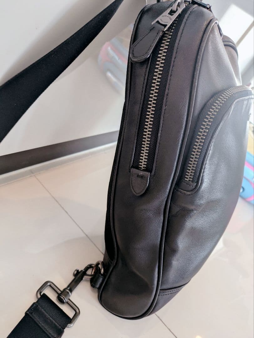 コーチ　COACH　ワンショルダー スリングボディバッグ　グラハム