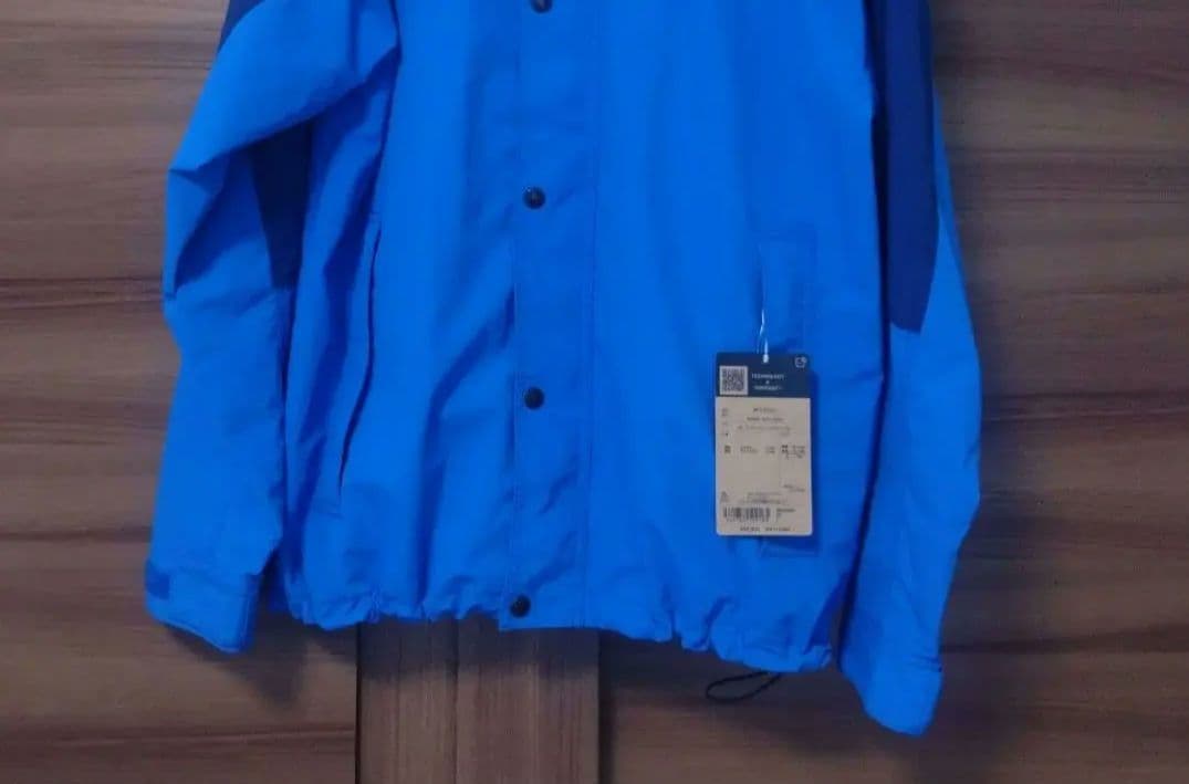 新品　ノースフェイス　ハイドレナウィンドジャケットNP22550 ブルーLサイズ