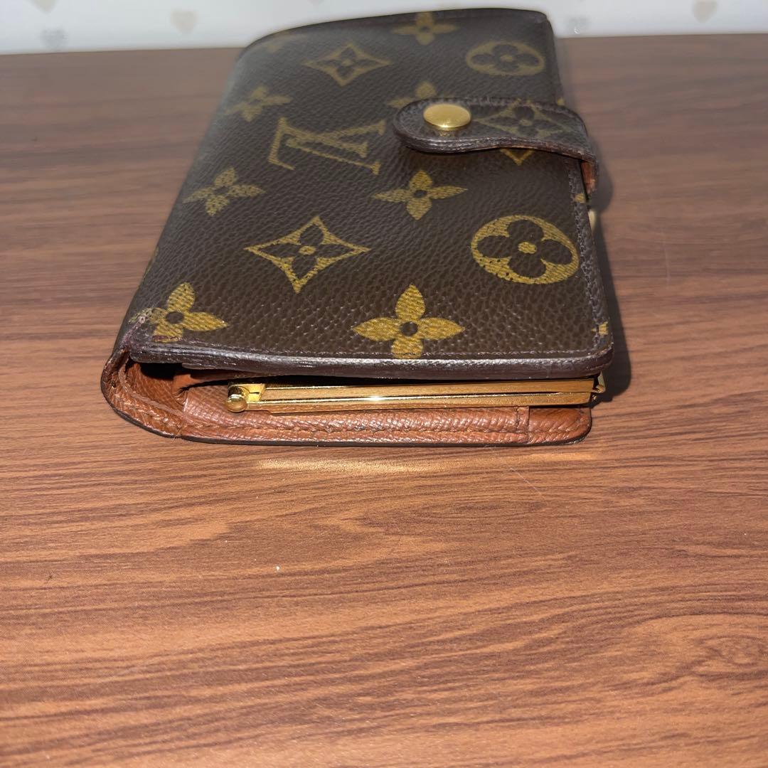 ルイヴィトン モノグラム がま口 二つ折り財布　【超美品】