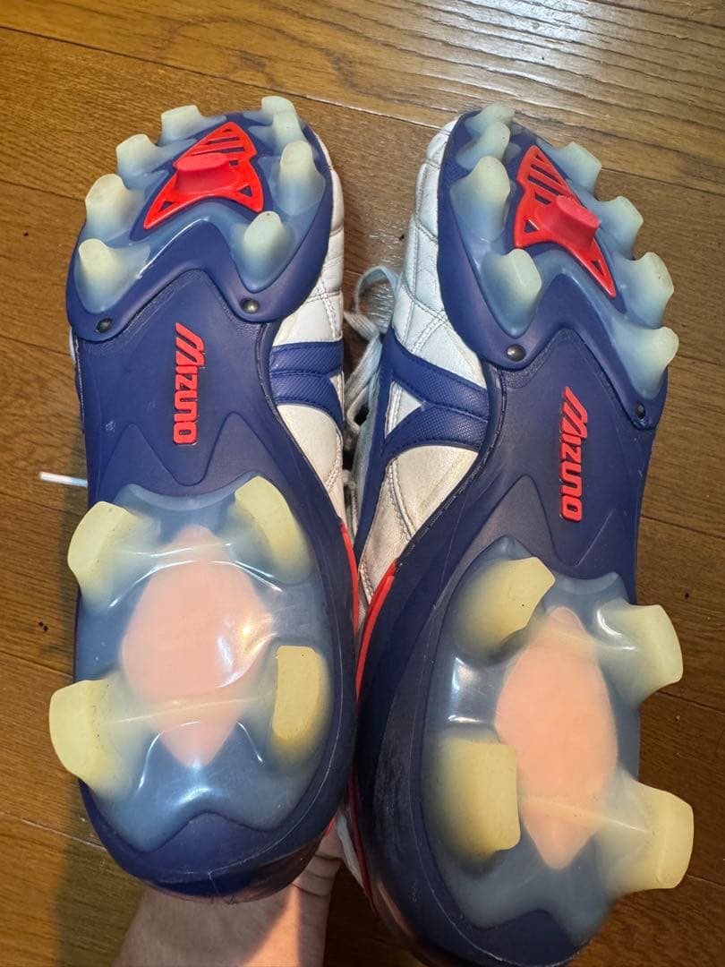 Mizuno サッカーシューズ ホワイト/ブルー/レッド モレリアウェーブ