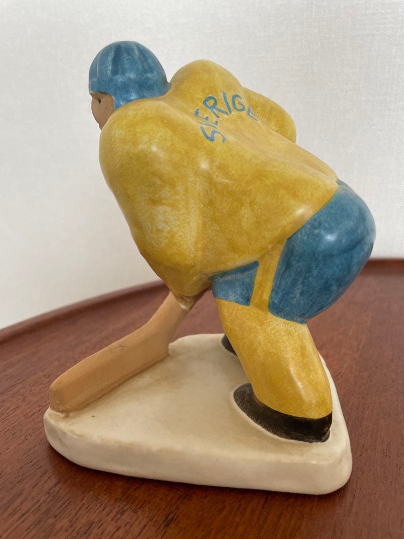 置物 Lisa Larson / Ihockeyspelare, Malvakt