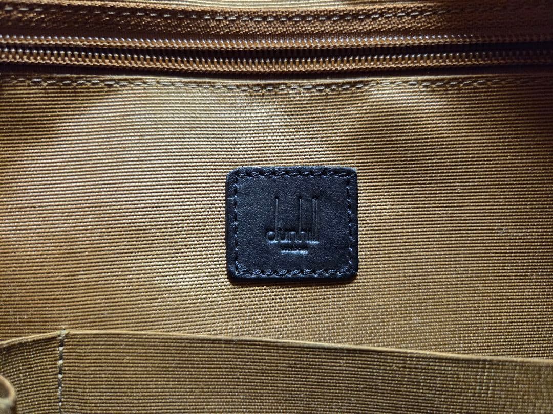 ダンヒル(dunhill) ディーエイト ショルダーバッグ